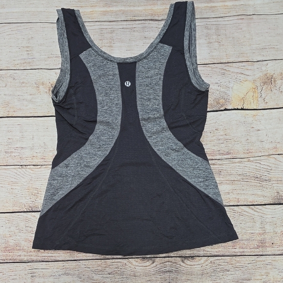 EUC lululemon athletica Black and Gray Tank Top - Picture 2 of 5